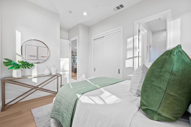 763 Cuesta Drive, Mountain View CA: https://media.crmls.org/mediaz/4c9231cb-194e-4437-bad0-0e4d1e7719bc.jpg