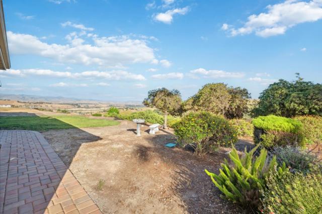 4165 Ashford Circle, Hollister CA: https://media.crmls.org/mediaz/4c946d6d-b88b-4308-a4b1-4005ed0ed983.jpg