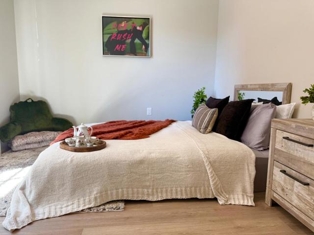 400 San Benito St, Hollister CA: https://media.crmls.org/mediaz/4c94dff8-2658-4b78-b304-b220a9831128.jpg