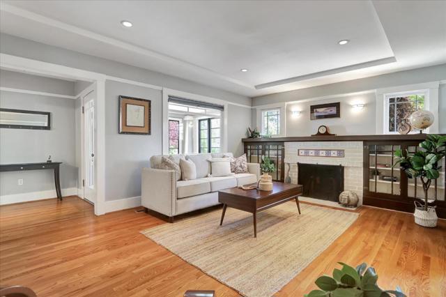 355 S 17th Street, San Jose CA: https://media.crmls.org/mediaz/4c95e717-e381-4dab-baf1-c1e16599e2cc.jpg