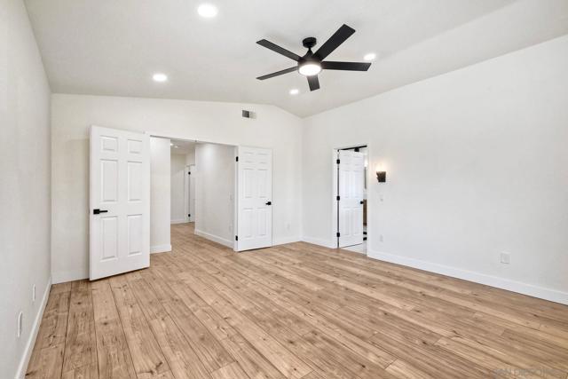 13356 Corte De Comares, San Diego CA: https://media.crmls.org/mediaz/4c9613c0-f0be-46c9-a2f7-35fb757921a0.jpg