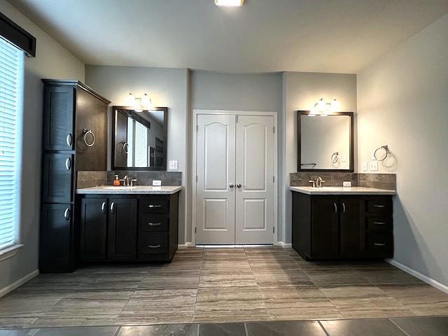 177 Chateau La Salle Drive, San Jose CA: https://media.crmls.org/mediaz/4c965b89-39f1-448d-9447-2bb2c1a8649c.jpg
