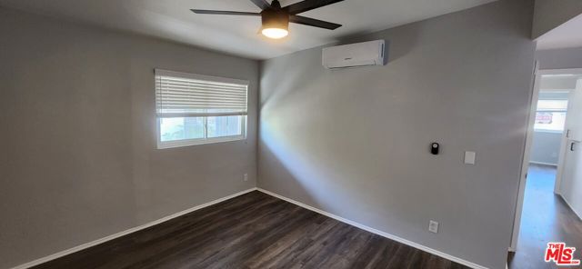 101 Catamaran (#3,4,5,6) Street, Marina del Rey CA: https://media.crmls.org/mediaz/4c9696ce-7f89-42cf-94f9-bfdffe866ede.jpg