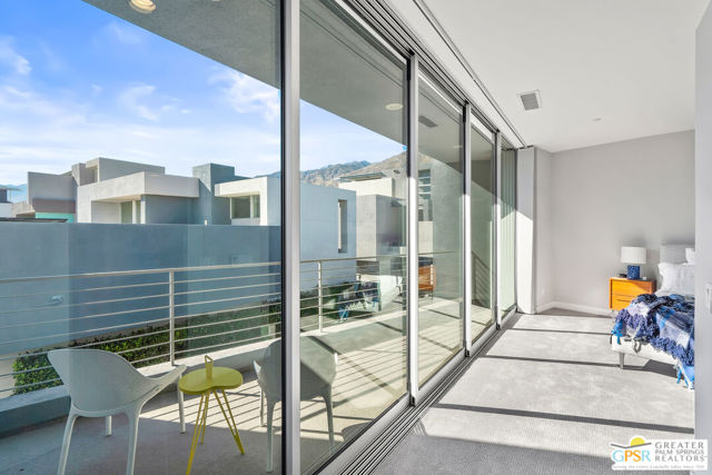 431 Suave Lane, Palm Springs CA: https://media.crmls.org/mediaz/4c9883c2-14ef-4f13-8fe8-d2cf11bb2b47.jpg