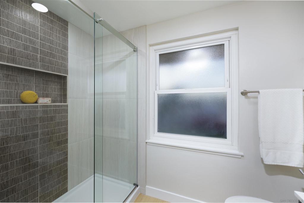 MLS #250045865SD image #21