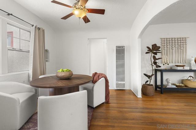 3304 33rd St, San Diego CA: https://media.crmls.org/mediaz/4c99ff27-4e98-4eca-98a4-f6a879d6f9de.jpg
