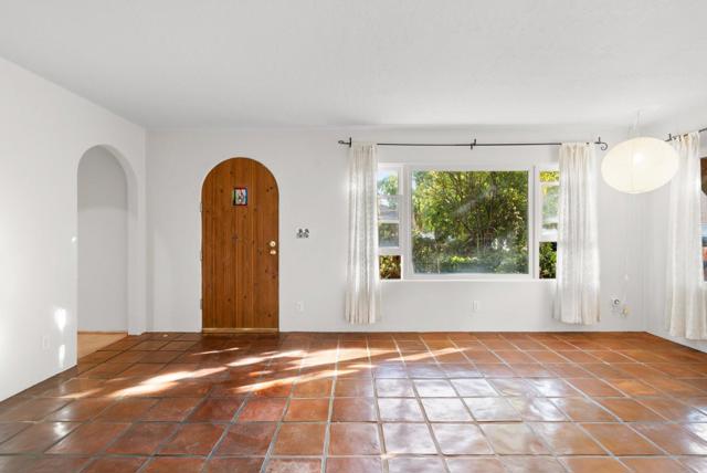 312 Elm Street, Santa Cruz CA: https://media.crmls.org/mediaz/4c9aa236-af35-4bc4-a749-69d409b1158c.jpg