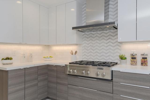 116 Daphne Way, East Palo Alto CA: https://media.crmls.org/mediaz/4c9ace6d-986b-4b2b-aa7a-de6409926e50.jpg