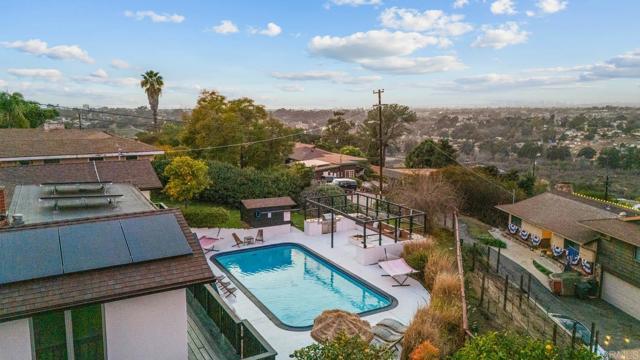 Detail Gallery Image 28 of 57 For 4322 Vista Coronado Dr, Chula Vista,  CA 91910 - 3 Beds | 3 Baths