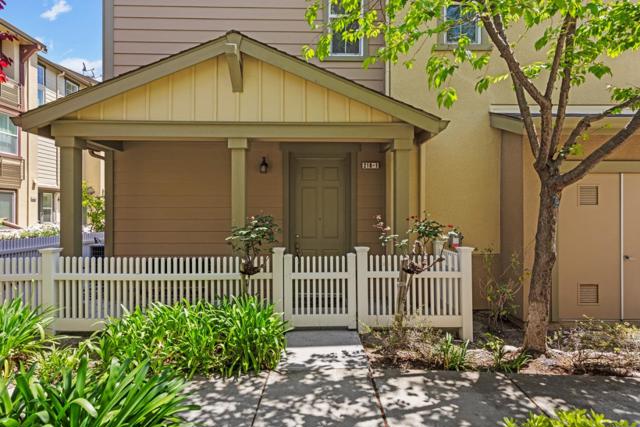 218 Peppermint Tree Terrace, Sunnyvale CA: https://media.crmls.org/mediaz/4c9ce3b9-e849-46ae-8407-611bb52424fa.jpg
