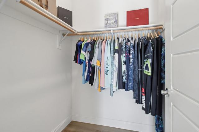 2170 Via Orista, Morgan Hill CA: https://media.crmls.org/mediaz/4c9d0fce-f6a8-41cc-ad83-80b500b675e4.jpg