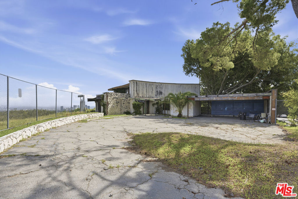 MLS #26664935 image #2