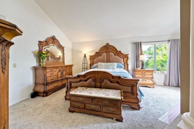 3737 Hillview Way, Oceanside CA: https://media.crmls.org/mediaz/4c9e4b8d-7d21-48e4-a9b1-ea3b6855c5ce.jpg