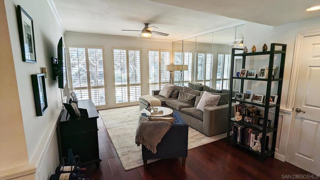 2410 Albatross St - photo 3