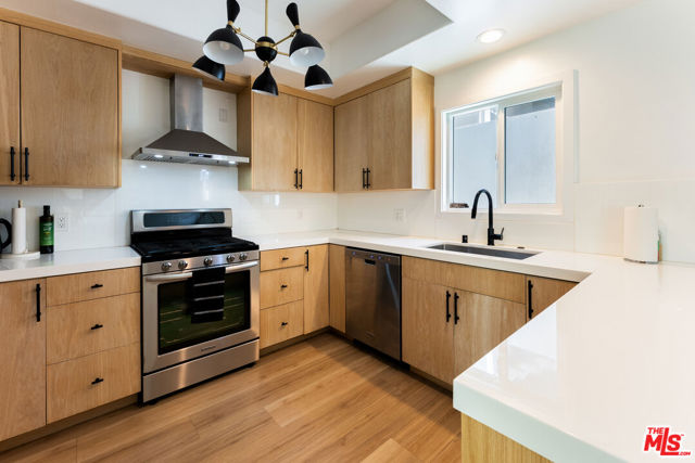 1823 20th Street, 103 photo 9