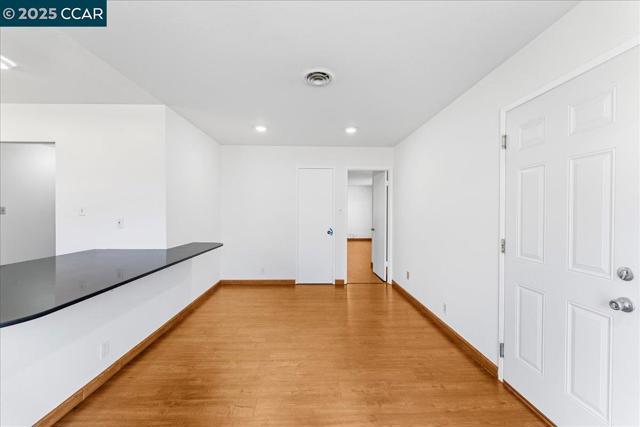 1566 Mann Dr, Pinole CA: https://media.crmls.org/mediaz/4ca004a0-7ee9-47bc-8c0e-aac7fef89135.jpg