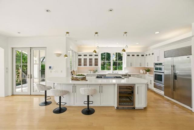 842 Boyce Avenue, Palo Alto CA: https://media.crmls.org/mediaz/4ca01b78-3b7c-4974-b191-8b33b4f28a7a.jpg