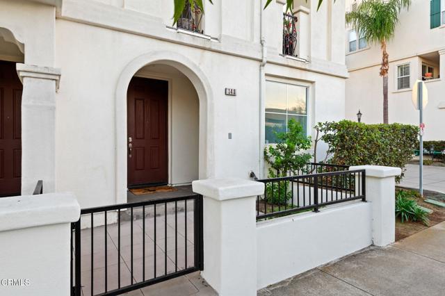 Detail Gallery Image 2 of 25 For 140 W Santa Clara St, Ventura,  CA 93001 - 3 Beds | 2/1 Baths