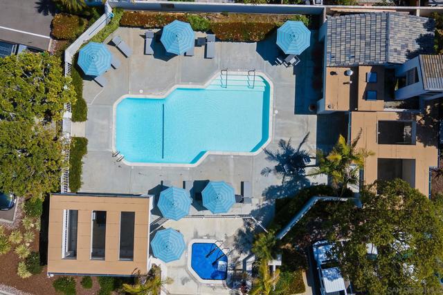 6422 CAMINITO LISTO, San Diego CA: https://media.crmls.org/mediaz/4ca0ee6c-4adb-4640-96f1-15544bb301df.jpg