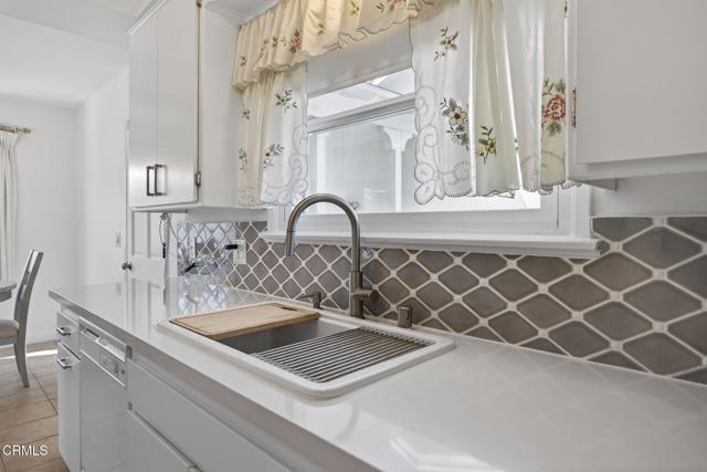 Detail Gallery Image 6 of 44 For 4716 S B St, Oxnard,  CA 93033 - 3 Beds | 1/1 Baths