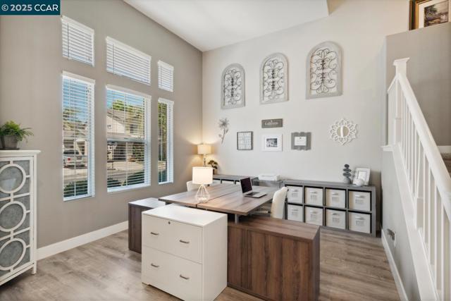 96 Heritage Way, Brentwood CA: https://media.crmls.org/mediaz/4ca422bf-c512-4d56-8474-c444d1085895.jpg