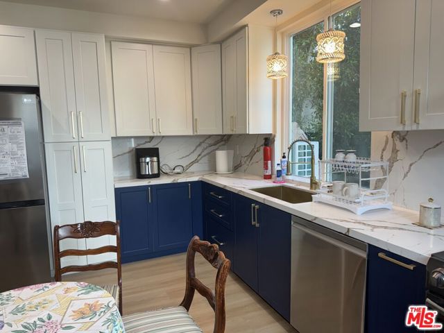 821 Lorraine Boulevard, Los Angeles CA: https://media.crmls.org/mediaz/4ca473e9-0363-4a22-a41d-ea33faec377e.jpg