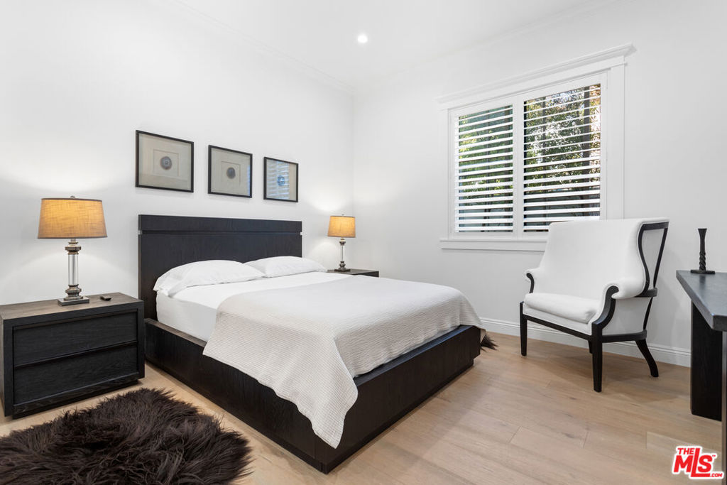 5235 Sylmar AvenueSherman Oaks img 25