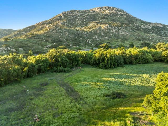 22916 Tombill Rd, Ramona CA: https://media.crmls.org/mediaz/4ca49876-ff30-4fd2-a138-0d1e5d995bc5.jpg