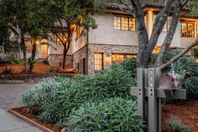 114 Zanzibar Drive, Aptos CA: https://media.crmls.org/mediaz/4ca4a6a1-31c1-4ef6-bda9-1a4374189aff.jpg