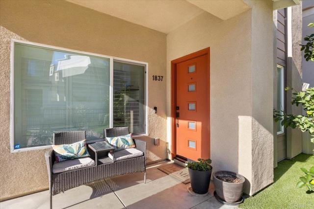 Detail Gallery Image 5 of 38 For 1837 Fauna Way, Chula Vista,  CA 91915 - 4 Beds | 3/1 Baths