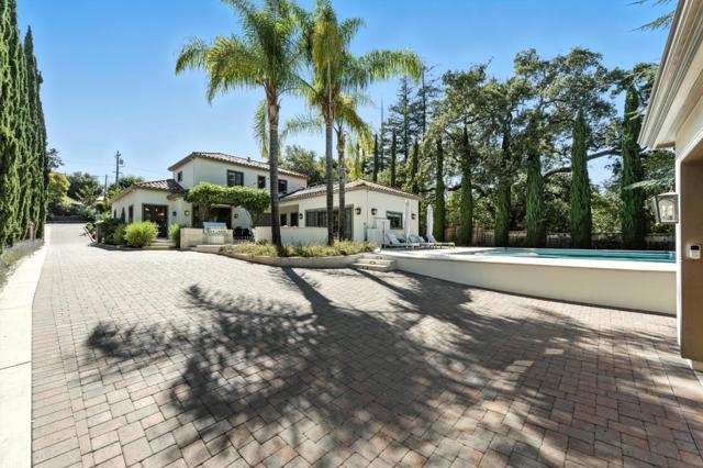 1355 Arbor Avenue, Los Altos CA: https://media.crmls.org/mediaz/4ca54b33-0981-4d3a-88ba-c727d2f25a6d.jpg
