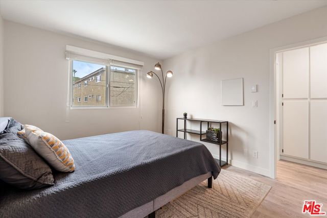 2721 2nd Street, Santa Monica CA: https://media.crmls.org/mediaz/4ca5d21b-bf5c-497e-877a-a4e2af0f4560.jpg