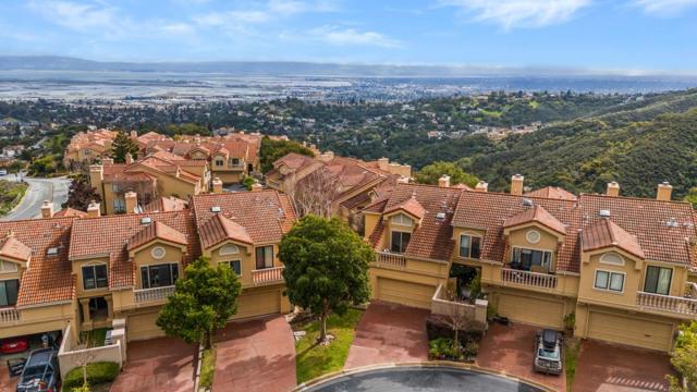 9 Mayflower Lane, San Carlos CA: https://media.crmls.org/mediaz/4ca6279b-7108-4d0f-a81e-40e93b9d68dd.jpg