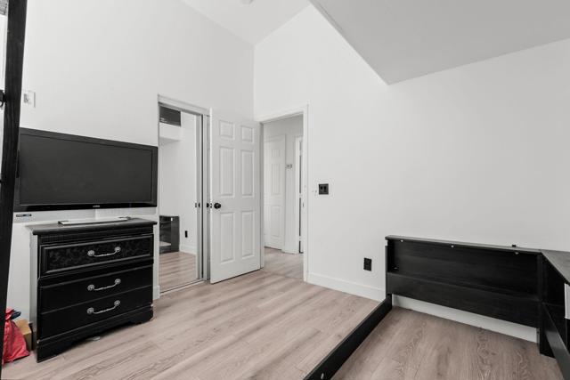 30426 Avenida Del Padre, Cathedral City CA: https://media.crmls.org/mediaz/4ca6d0b1-0cdb-4eab-8b88-b3a1fbef1967.jpg