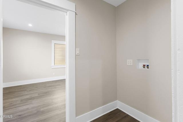 851 N Rampart Boulevard, Los Angeles CA: https://media.crmls.org/mediaz/4ca74827-2a71-4aaa-aa51-ff2fdb449df6.jpg