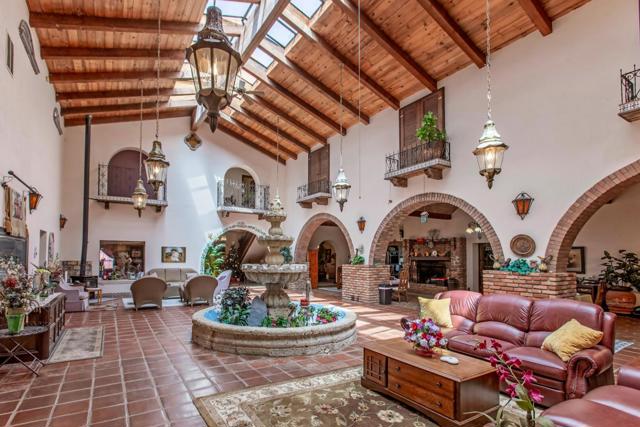 125 Springfield Road, Moss Landing CA: https://media.crmls.org/mediaz/4ca7d4f9-1620-4d66-a056-6d878cf58718.jpg