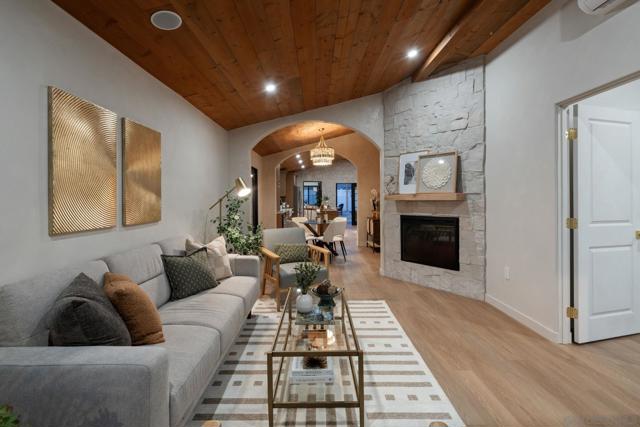 1566 Evergreen St, San Diego CA: https://media.crmls.org/mediaz/4ca87ab0-f7d0-41b3-8c74-3a22f570ace7.jpg