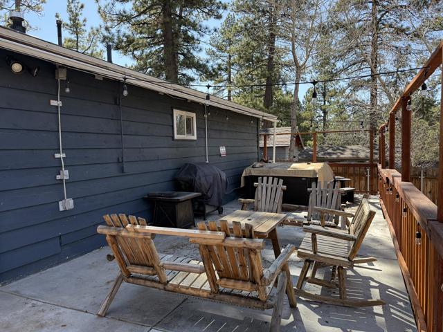 40110 Highland Road, Big Bear CA: https://media.crmls.org/mediaz/4ca9790d-667c-4c7a-90ff-f700c6c63061.jpg
