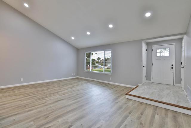 365 San Andreas Drive, Milpitas CA: https://media.crmls.org/mediaz/4ca99017-120c-4e9d-a258-1c1c35985f9a.jpg