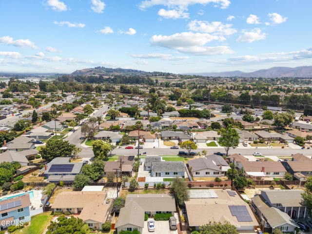 Detail Gallery Image 35 of 37 For 1927 N Croydon Ave, Camarillo,  CA 93010 - 4 Beds | 2 Baths