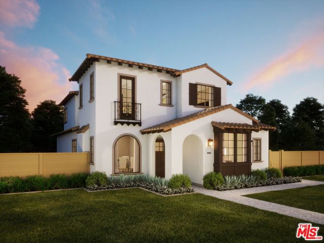 634 15th Street, Santa Monica CA: https://media.crmls.org/mediaz/4cad1d3c-385f-4a68-a5e3-73fa806eecc2.jpg