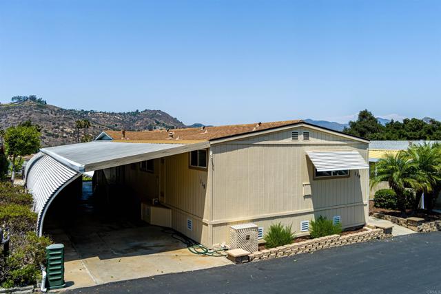 Detail Gallery Image 1 of 49 For 4650 Dulin #119,  Fallbrook,  CA 92028 - 2 Beds | 2 Baths