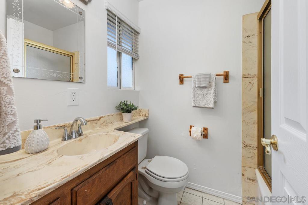 5333 Palmyra Ave - photo 19