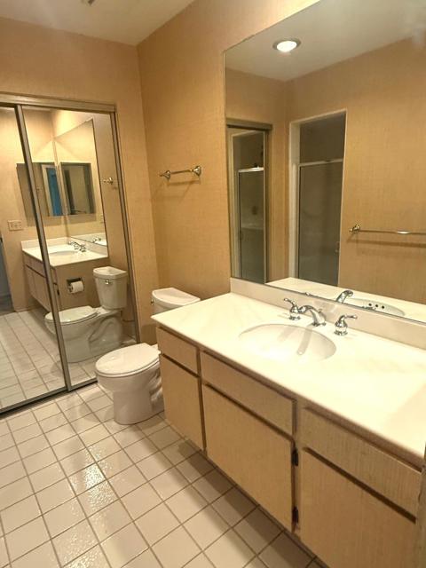 1665 S La Reina Way, Palm Springs CA: https://media.crmls.org/mediaz/4cb0dfc8-ee9c-4f04-95a7-b5c52c7787c1.jpg