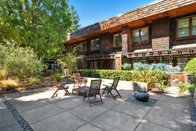 447 Homer Avenue, Palo Alto CA: https://media.crmls.org/mediaz/4cb2068c-5388-4abf-a2c0-823fb5ac63f6.jpg