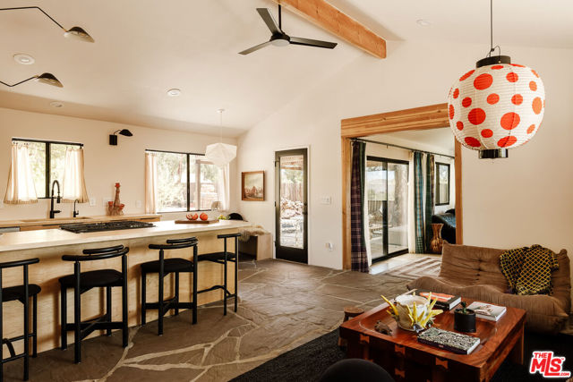 11051 Pinon Avenue, Morongo Valley CA: https://media.crmls.org/mediaz/4cb20a83-9347-4c6b-aea7-4d7b2a69436a.jpg