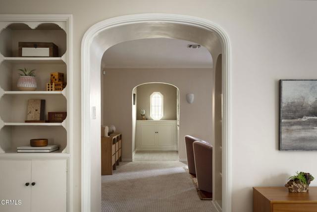 Detail Gallery Image 20 of 36 For 1896 E Mountain St, Pasadena,  CA 91104 - 4 Beds | 2/1 Baths