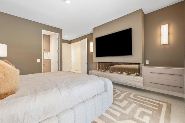 153 Lake Shore Drive, Rancho Mirage, CA 92270
