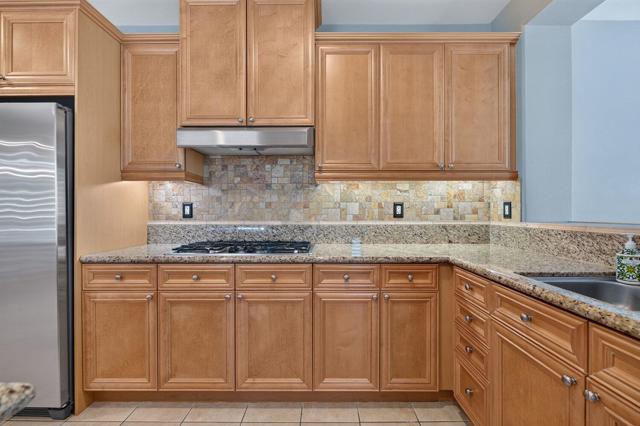 2073 Via Alba, Palm Desert, CA 92260