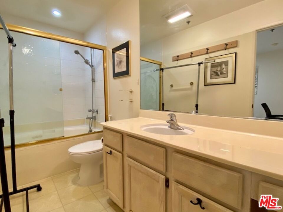 MLS #25577585 img 11